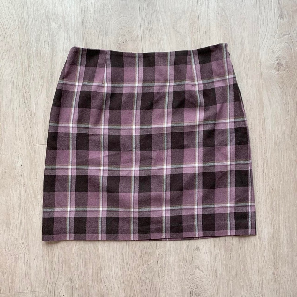 Vintage Y2K 2000s plaid schoolgirl purple skirt
